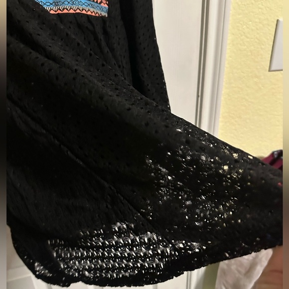 Hayden Los Angeles Cover Up Womens Black Geometric Swim Ocean Beach Top NWT XL - Picture 3 of 5